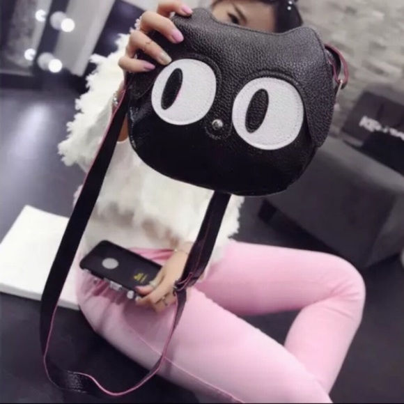 Kawaii Kitty Cat Crossbody Bag - Picture 8 of 8